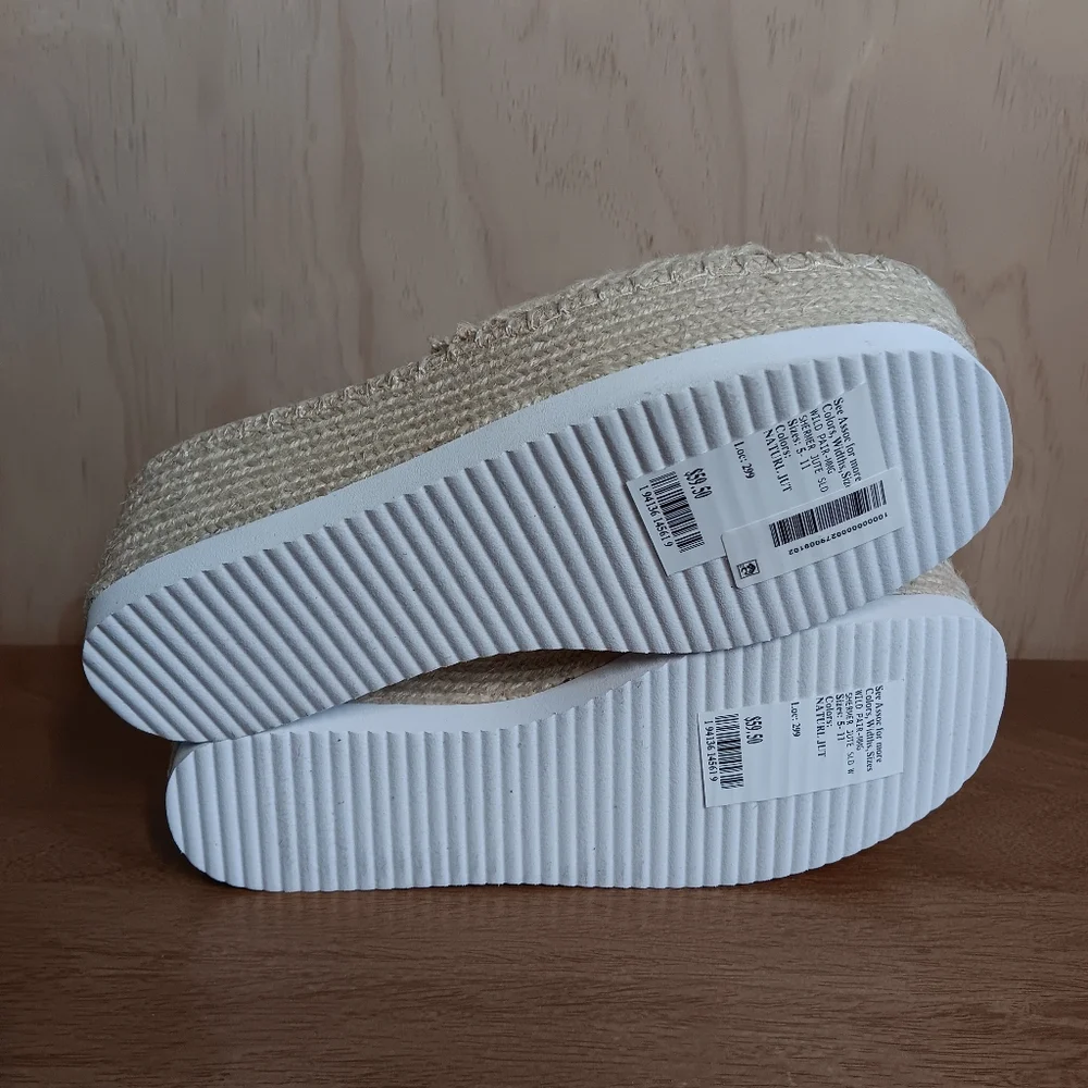 NWT Wild Pair Women's Shermer Slide Espadrille Wedge Sandals Natural Jut 6M